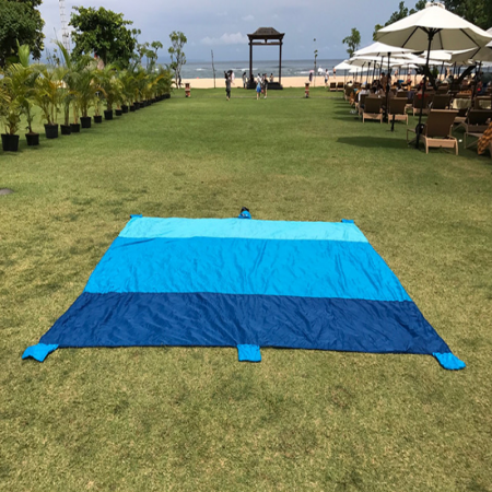 Manta de playa impermeable a prueba de arena Manta de bolsillo impermeable con bolsillos de arena y estacas 