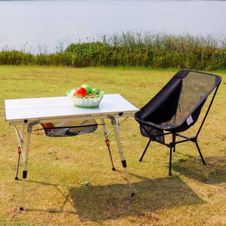 La mochila baja de la playa de la silla al aire libre plegable preside la silla al aire libre que acampa del jardín del metal 