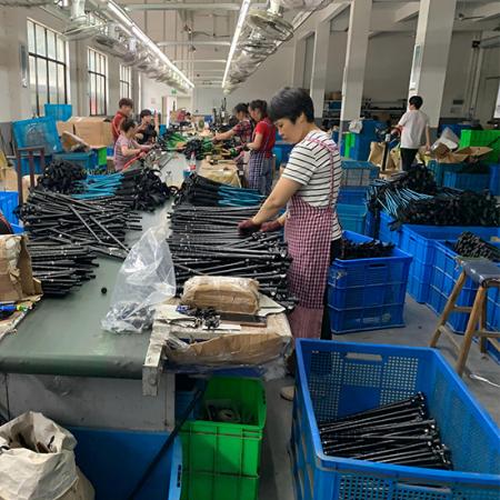 2022 bastones de trekking calientes de amazon 7075 bastones ligeros para caminar y correr bloqueo de aleación de aluminio 