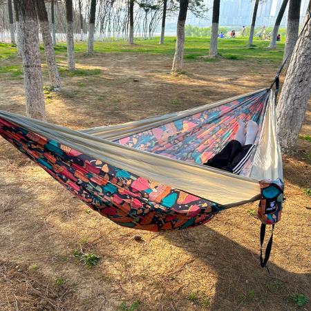 Hamaca doble portátil ultraligera y súper grande para relajarse, fabricada por un fabricante especializado. 