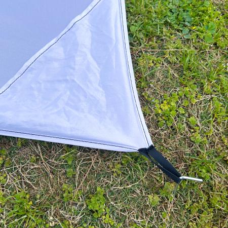 Manta de picnic portátil Family Pack 100% nailon, ideal para acampar, resistente a la arena y compacta para exteriores. 