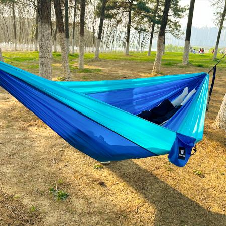 Hamaca de nailon resistente y duradera, antideslizante, de tela de paracaídas, para camping y senderismo, con capacidad para 200 kg.
