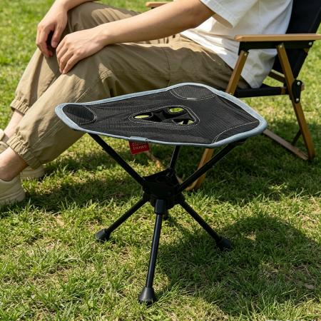 Taburete de camping plegable giratorio de 360°, de 3 patas, aleación de aluminio, portátil para exteriores, pesca, senderismo, mobiliario 
